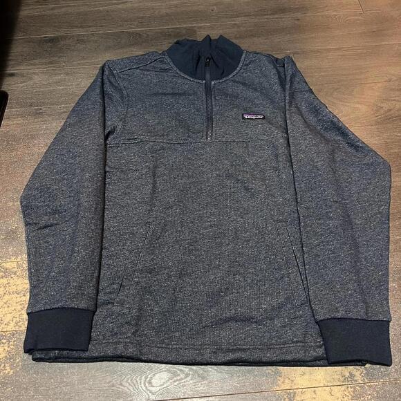 Patagonia Quarter Zip Light Jacket - Picture 3 of 7